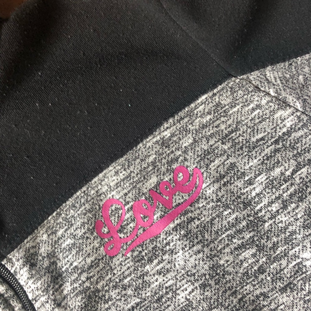 LOVE jacket ❤️ - Picture 2 of 5